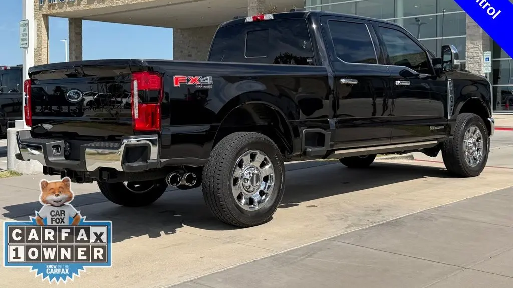2025 Ford F-250 Super Duty Platinum
