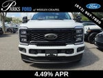 2025 F-250 Super Duty Thumbnail 3