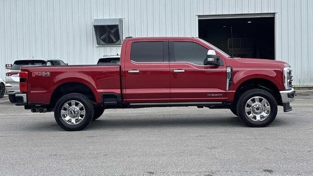 2025 Ford F-250 Super Duty Platinum