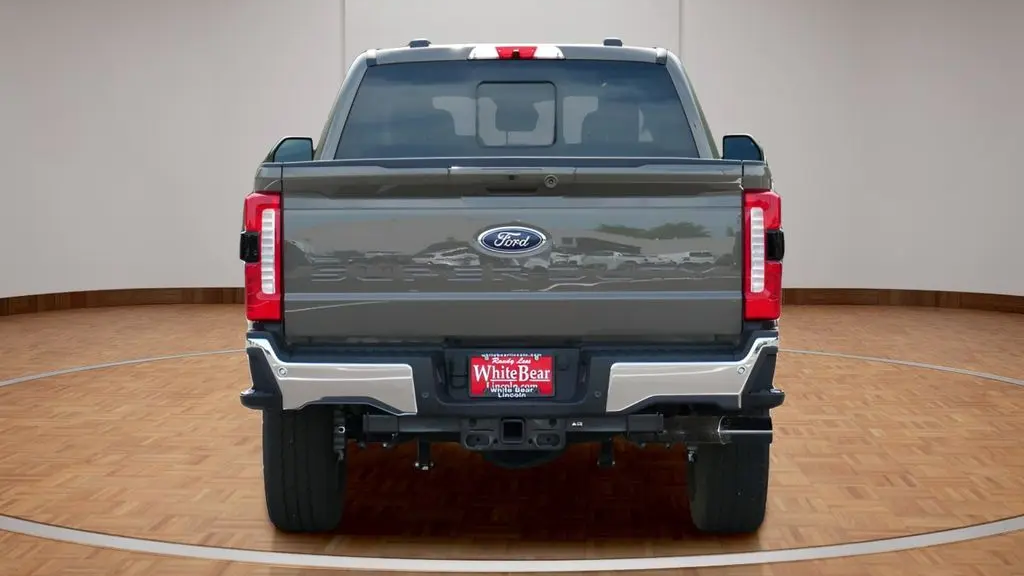 2026 Ford F-250 Super Duty Platinum