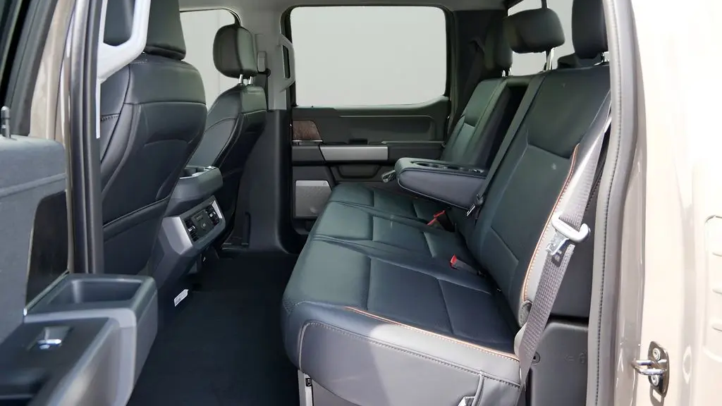 2026 Ford F-250 Super Duty Platinum