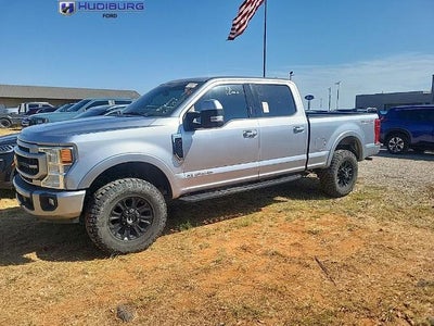 2022 Ford F-250 Super Duty 4X4 Lariat 4DR Crew Cab 8 FT. LB Pickup