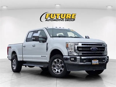 2022 Ford F-250 Super Duty 4X4 Lariat 4DR Crew Cab 6.8 FT. SB Pickup