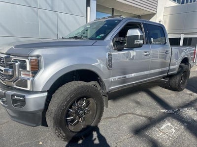 2022 Ford F-250 Super Duty 4X4 XL 4DR Crew Cab 6.8 FT. SB Pickup
