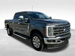 2023 F-250 Super Duty Thumbnail 3