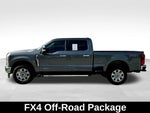 2023 F-250 Super Duty Thumbnail 4