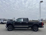 2023 F-250 Super Duty Thumbnail 4
