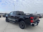 2023 F-250 Super Duty Thumbnail 5