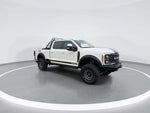 2023 F-250 Super Duty Thumbnail 2