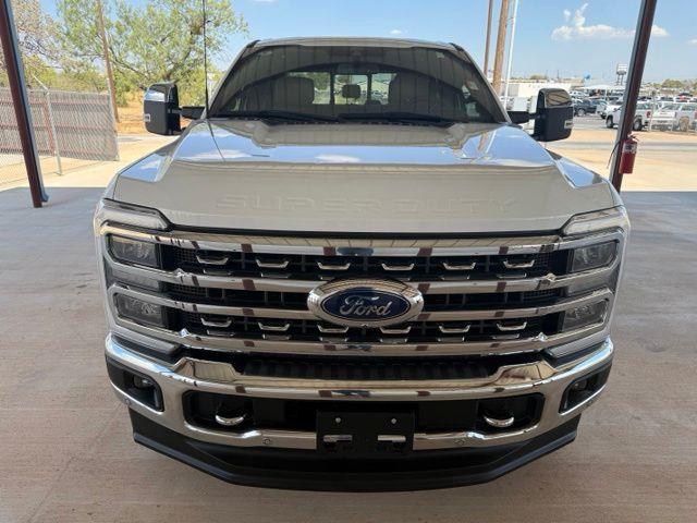 2024 Ford F-250 Super Duty Lariat — photo 1 of 24