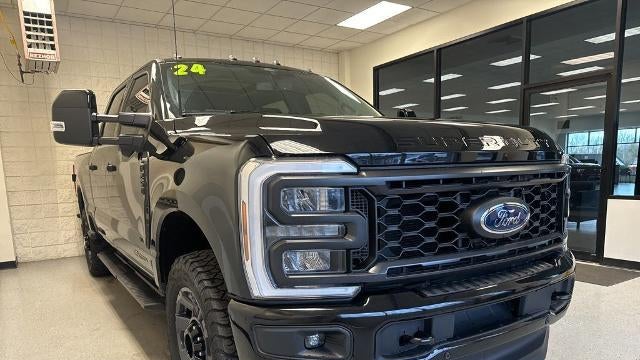 2024 Ford F-250 Super Duty Platinum