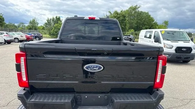 2024 Ford F-250 Super Duty Platinum
