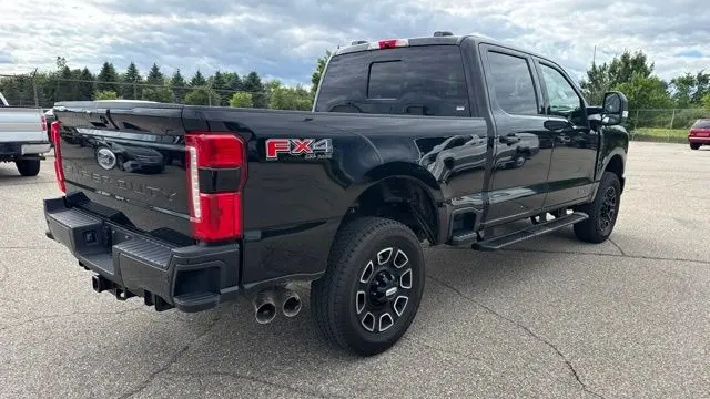2024 Ford F-250 Super Duty Platinum