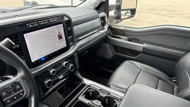2024 Ford F-250 Super Duty Platinum
