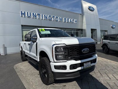 2024 Ford F-250 Super Duty 4X4 XL 4DR Crew Cab 8 FT. LB Pickup