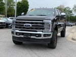2024 F-250 Super Duty Thumbnail 3