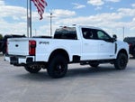2024 F-250 Super Duty Thumbnail 2
