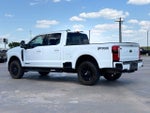 2024 F-250 Super Duty Thumbnail 4
