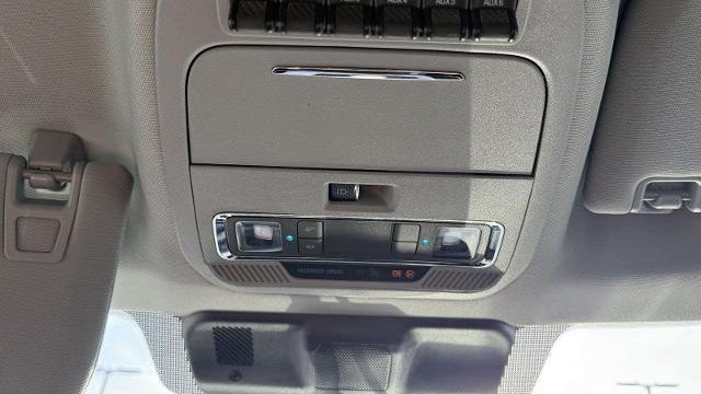 2025 Ford F-250 Super Duty XLT