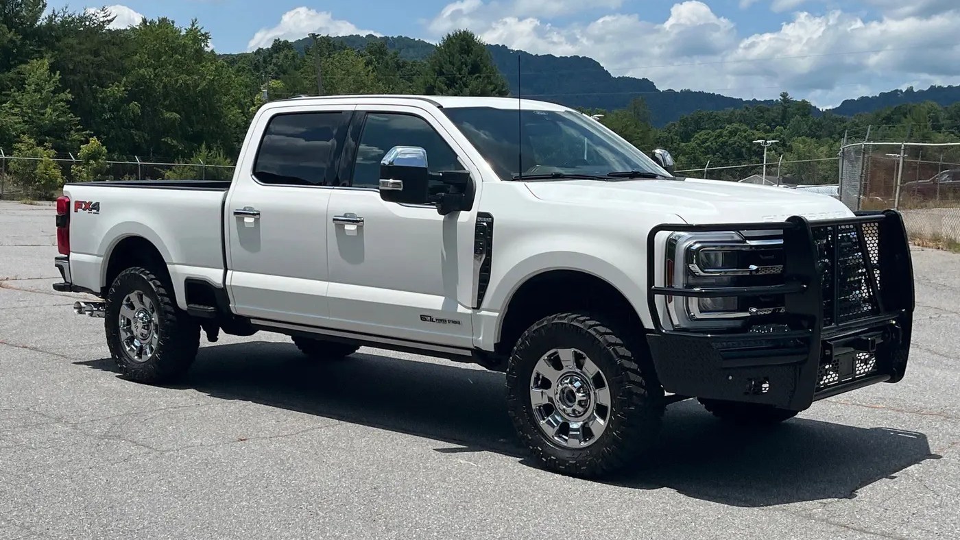Preowned 2025 Ford F-250 Super Duty Platinum for Sale