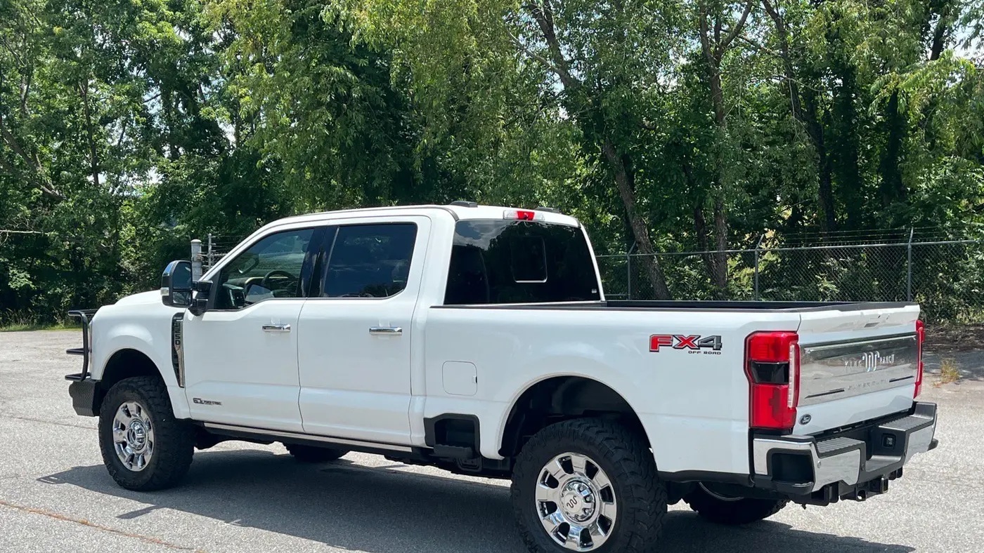 2025 Ford F-250 Super Duty Platinum