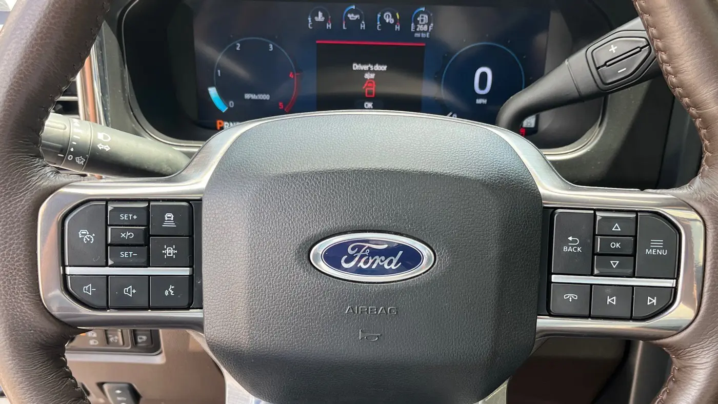 2025 Ford F-250 Super Duty Platinum