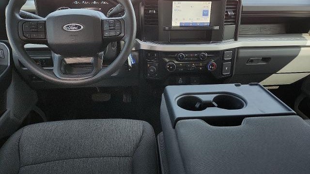 2025 Ford F-250 Super Duty Platinum