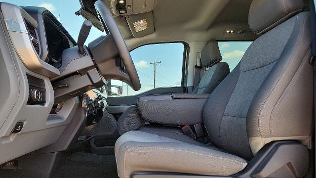 2025 Ford F-250 Super Duty Platinum