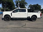 2025 F-250 Super Duty Thumbnail 12