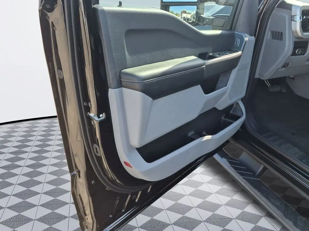 2026 Ford F-250 - $65,138