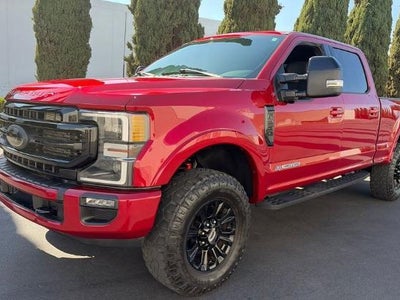 2022 Ford F-250 Super Duty 4X4 Lariat 4DR Crew Cab 8 FT. LB Pickup