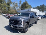 2023 F-250 Super Duty Thumbnail 2