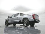 2024 F-250 Super Duty Thumbnail 4