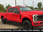 2024 F-250 Super Duty Thumbnail 26