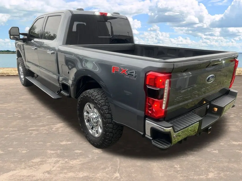 2024 Ford F-250 - $75,998