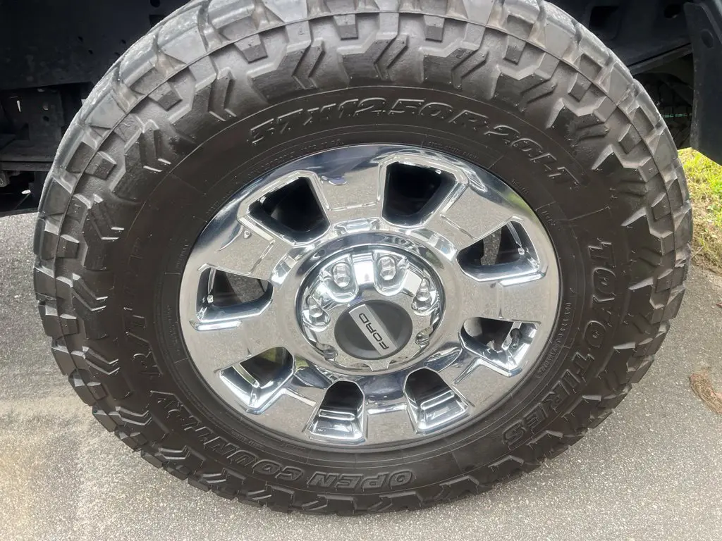 2024 Ford F-250 - $75,998