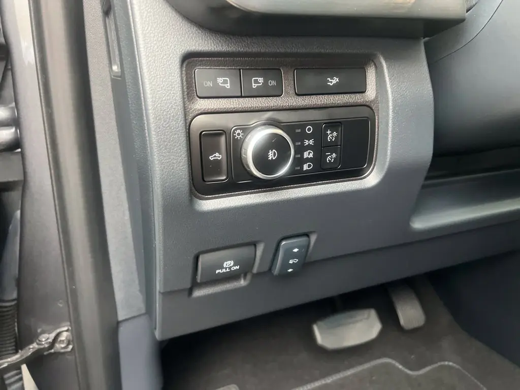 2024 Ford F-250 - $75,998