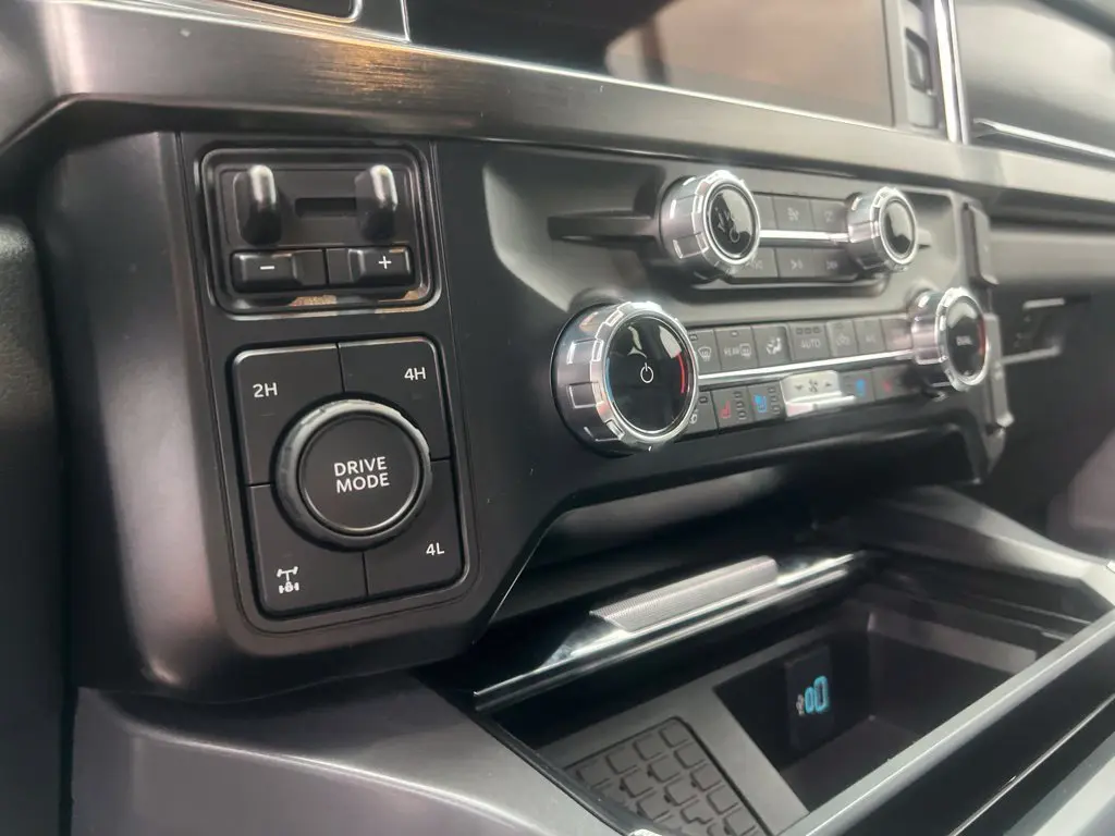 2024 Ford F-250 - $75,998