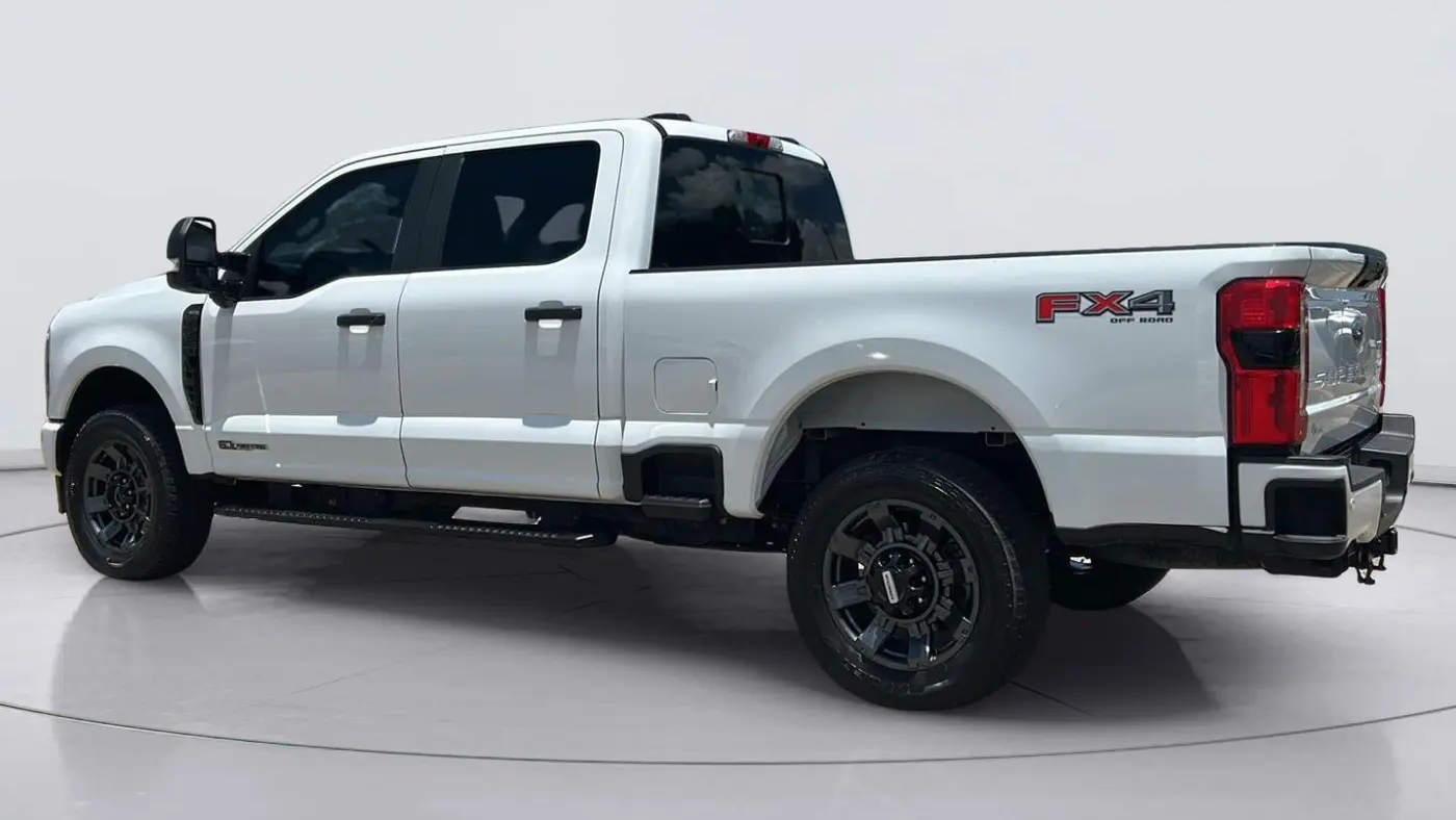 2024 Ford F-250 Super Duty XLT