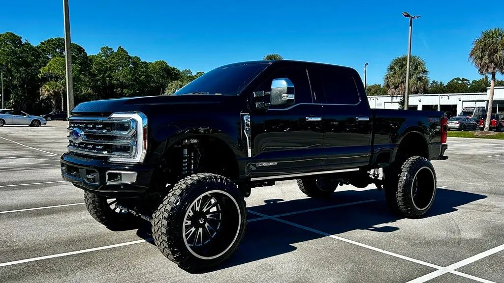 2024 Ford F-250 Super Duty XLT