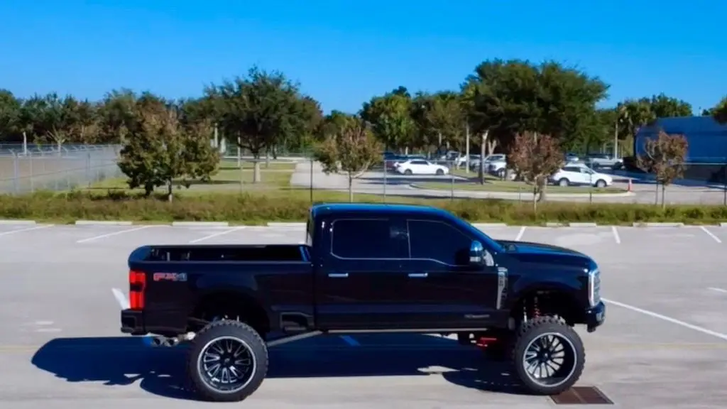 2024 Ford F-250 Super Duty XLT