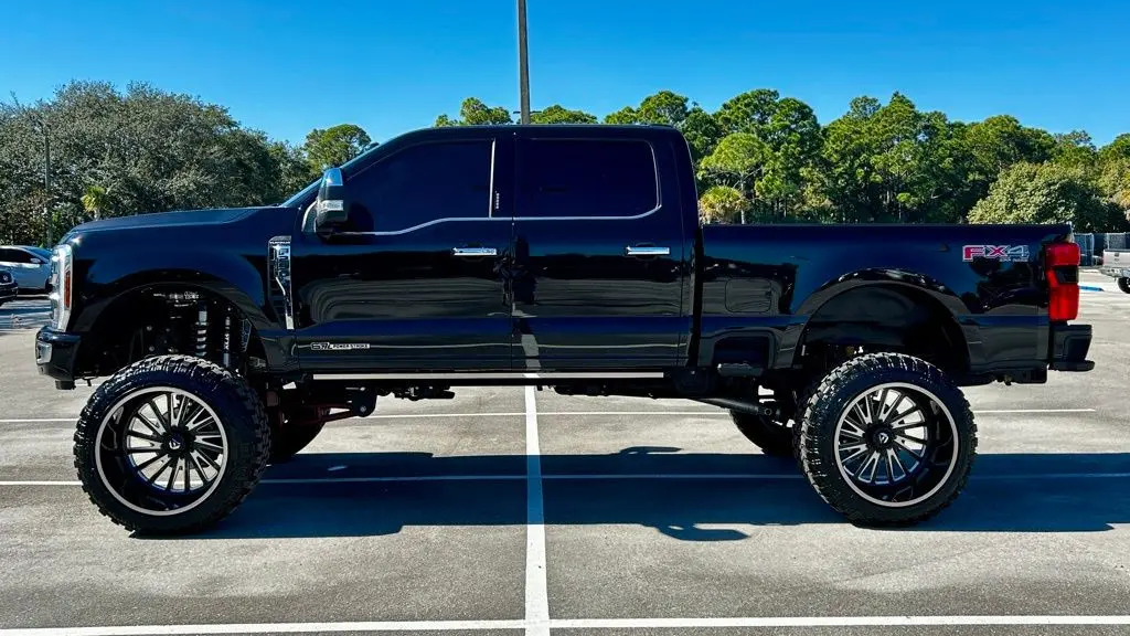 2024 Ford F-250 Super Duty XLT