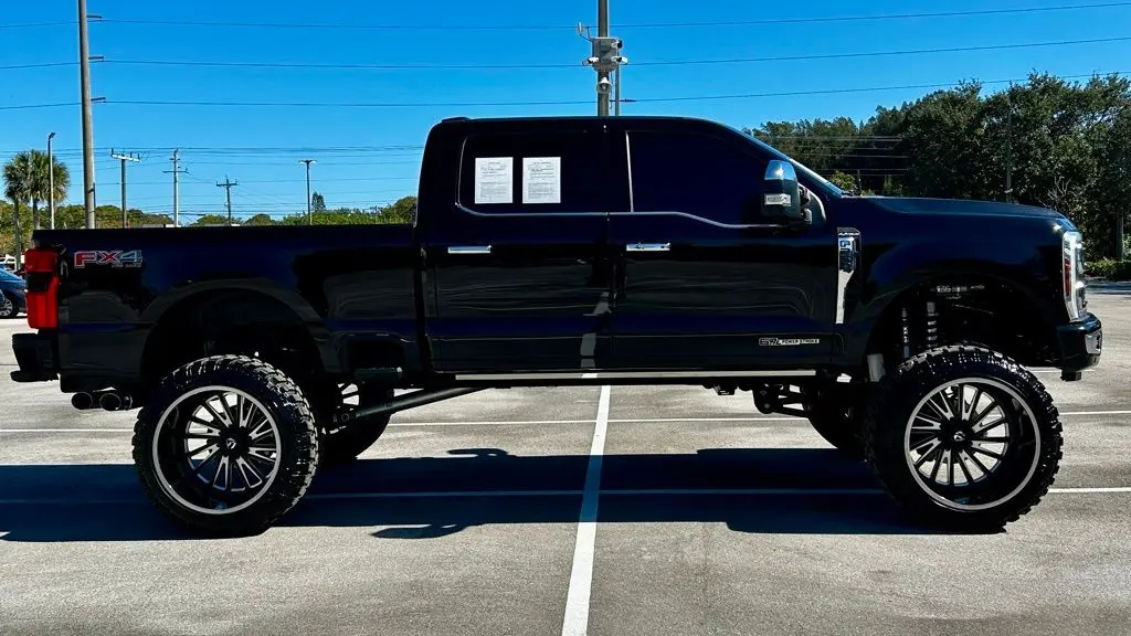 2024 Ford F-250 Super Duty XLT