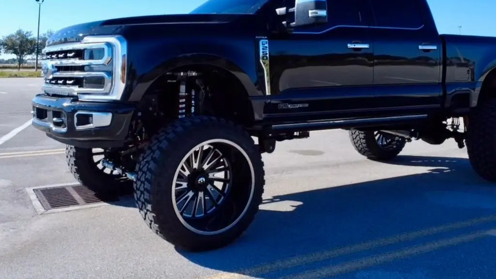 2024 Ford F-250 Super Duty XLT