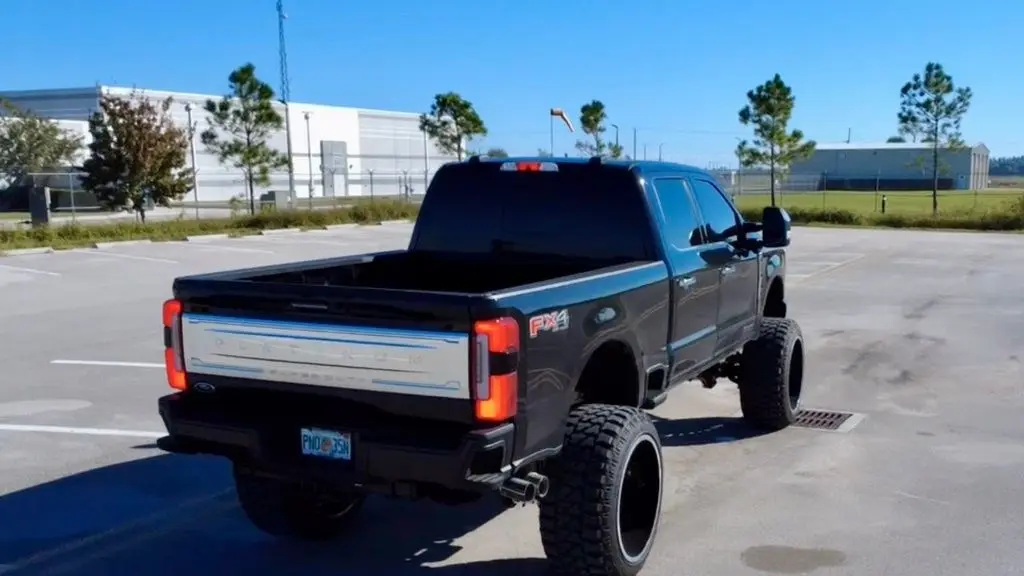 2024 Ford F-250 Super Duty XLT