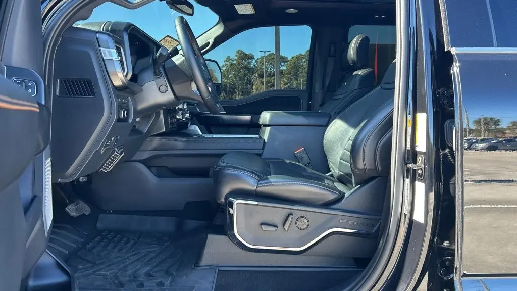 2024 Ford F-250 Super Duty XLT