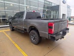 2024 F-250 Super Duty Thumbnail 3