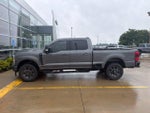 2024 F-250 Super Duty Thumbnail 4