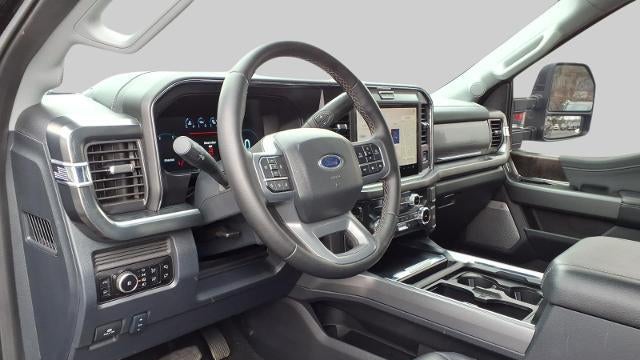2025 Ford F-250 Super Duty XLT