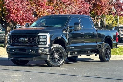 2025 Ford F-250 Super Duty 4X4 Lariat 4DR Crew Cab 6.8 FT. SB Pickup